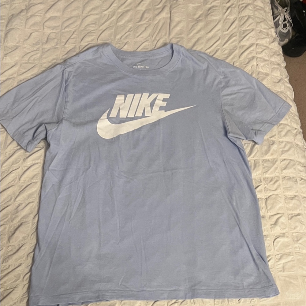 Nike Men's Sky Blue Short Sleeve Tee